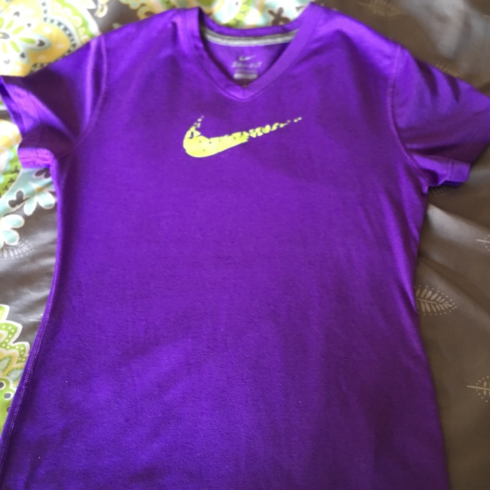 Girls Nike shirts